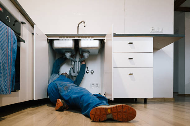 Professional Leak Detection technician working in Waverley, MA